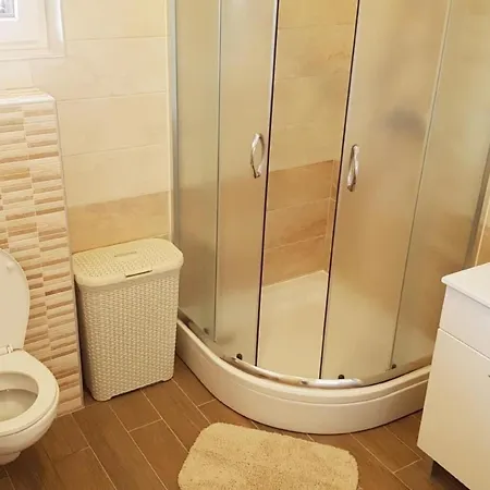 In Mit Privatem Pool By Interhome * Banjole